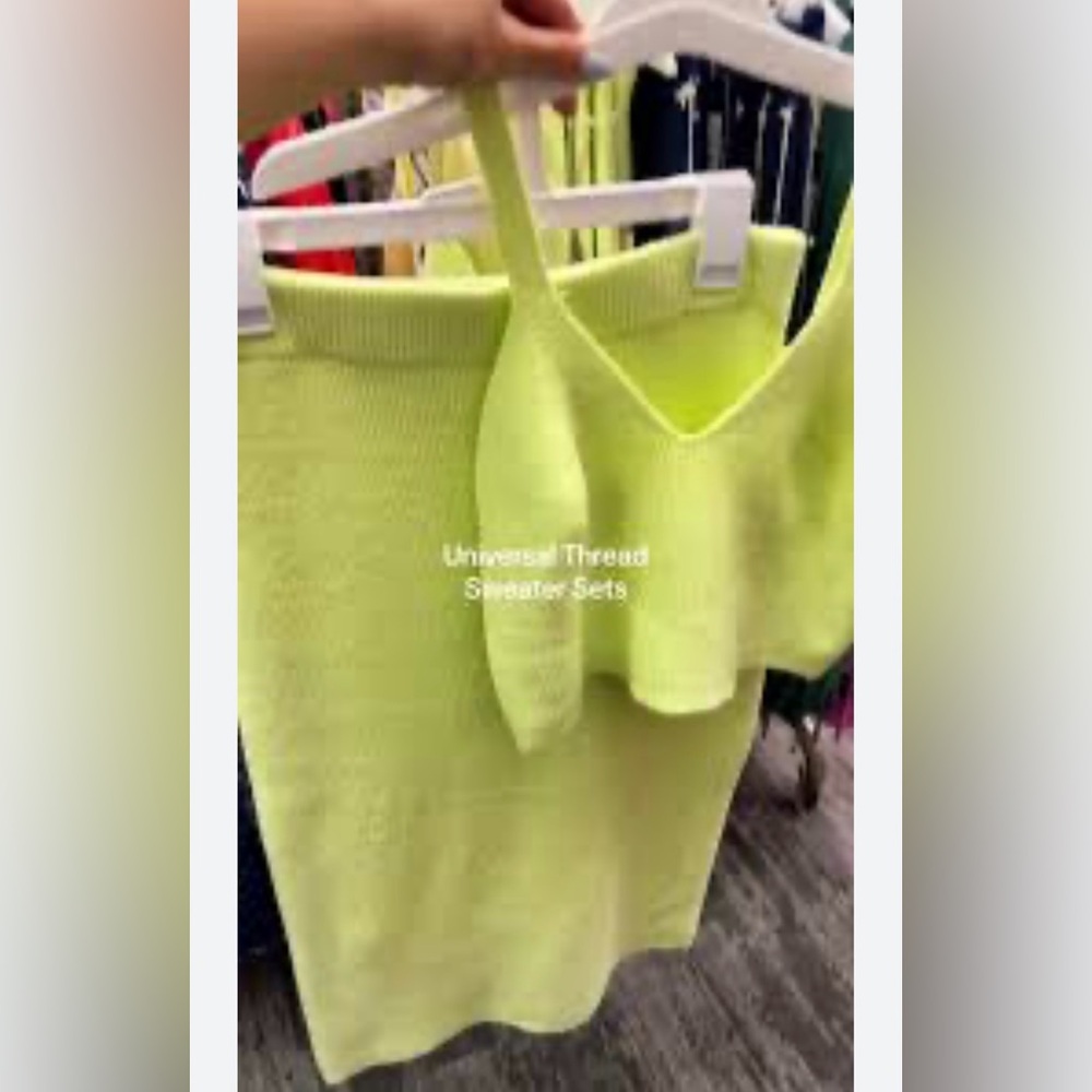 Universal Thread Light Yellow Knit Chartreuse Two… - image 3